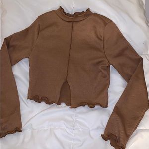 Longsleeve cropped shirt